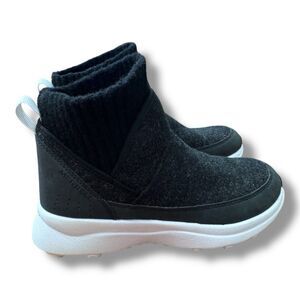 Merrell Cloud Renew Bluff Boots Black Warm 100g Insulation Sneaker Women’s 6.5